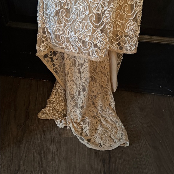 Sherri Hill 53442- Nude/ Ivory Sequin Gown, Size 10 - Picture 6 of 7